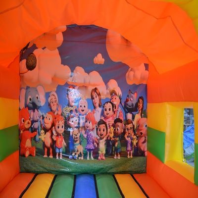 Festa de entretenimento ao ar livre Casa de salto inflável Combo de salto com cor personalizada