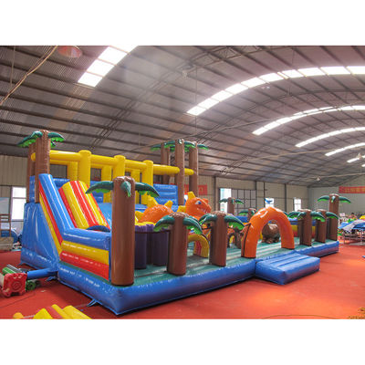 Casa de salto de palmeira personalizável com slide de salto húmido e seco com certificado EN14960