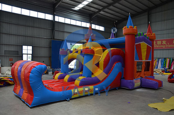 Obtenha o melhor de ambos os mundos com o nosso cavalheiro comercial Slide de casa inflável