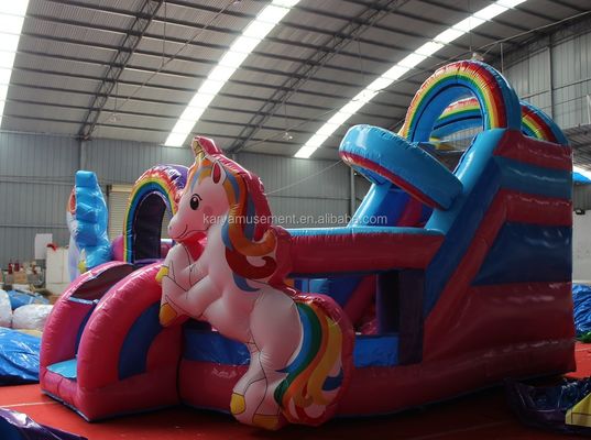 Aluguer de festa comercial 5x5.5m Castelo inflável com Slide Unicorn