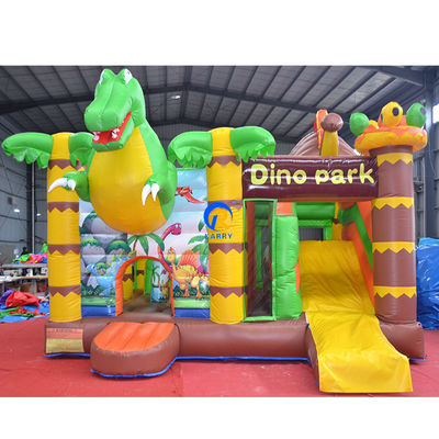Casa comercial de salto PVC inflável salto castelo combo slide no Jungle Dino Park