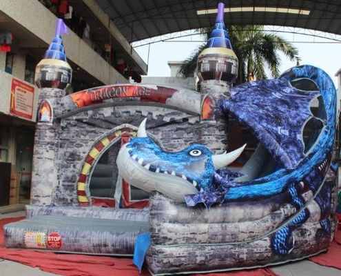 Centro de atividades inflável para crianças com castelo personalizável e casa de saltos
