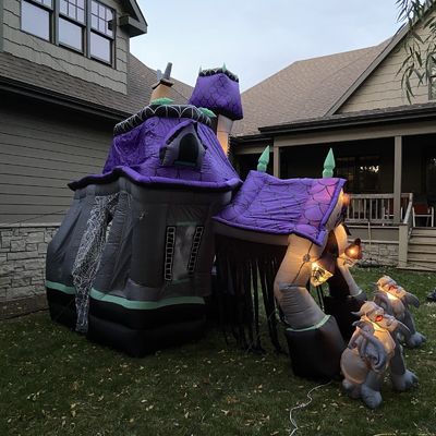 PORTABLE temática de Halloween inflável casa assombrada de salto para entretenimento de adultos