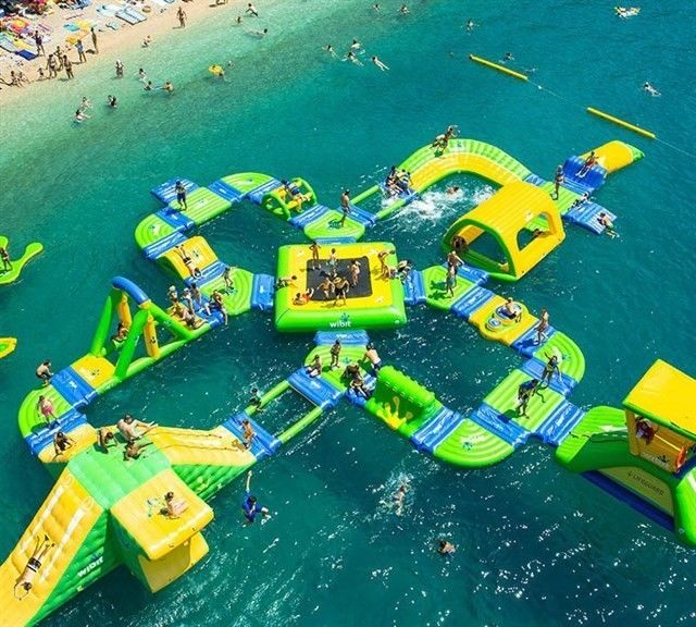 Amusement Fun City Personalizado Parque aquático inflável colorido para crianças Material PVC