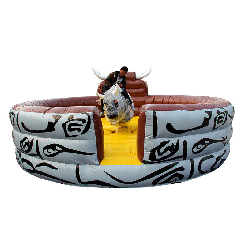 Aluguel e venda PORTABLE inflável Rodeio mecânico Bull Ride Game com características quentes