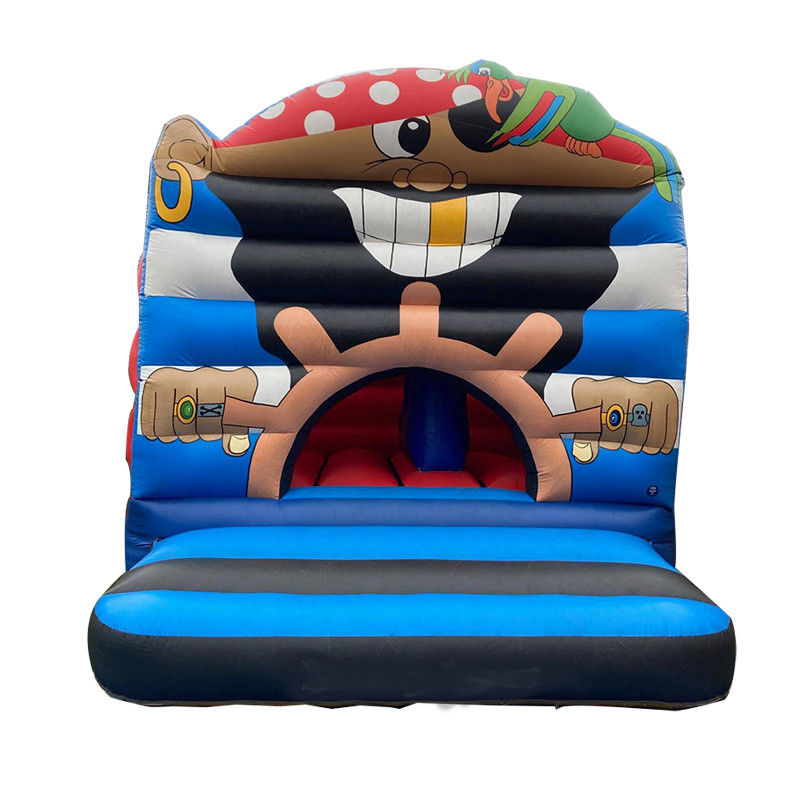 Versão personalizada do Q Pirata Capitão Bounce House Castelo para diversão unisex interior e exterior
