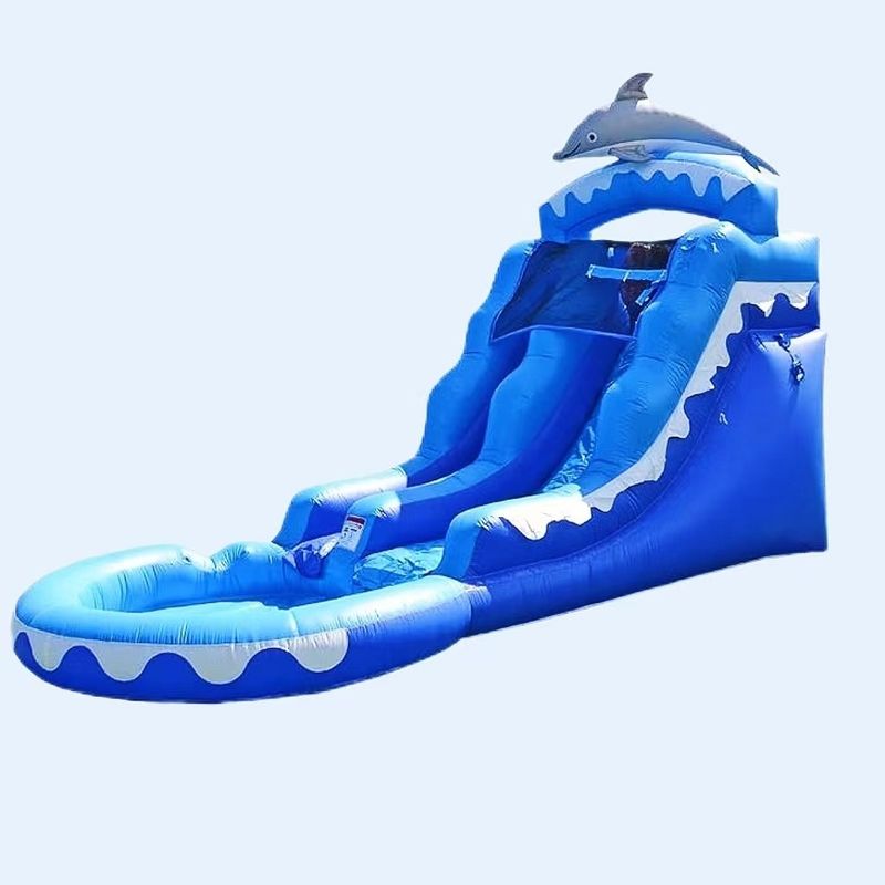 Slide de água inflável com piscina de água do oceano azul e soprador incluído