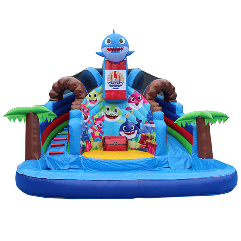 Cor personalizada Popular Pequeno Tubarão Slide de água inflável com piscina
