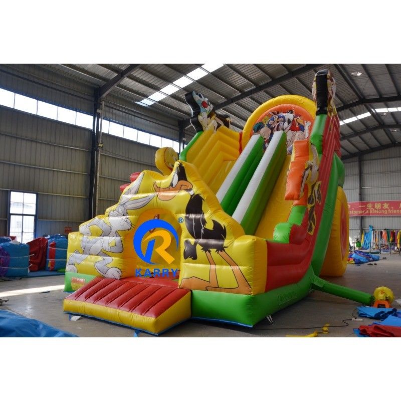 Water Home Garden Mini Bounce Pvc Mario Piscina independente Personagem de desenho animado Casa de salto inflável com escorrega